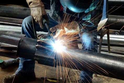 metal fabrication startup|how much do you need for a fabrication business.